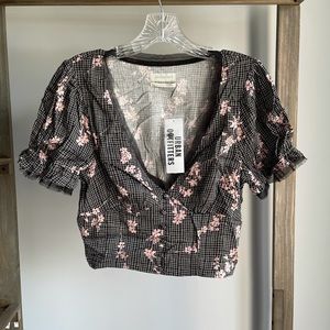 Urban Outfitters Botton-Up Blouse Size M